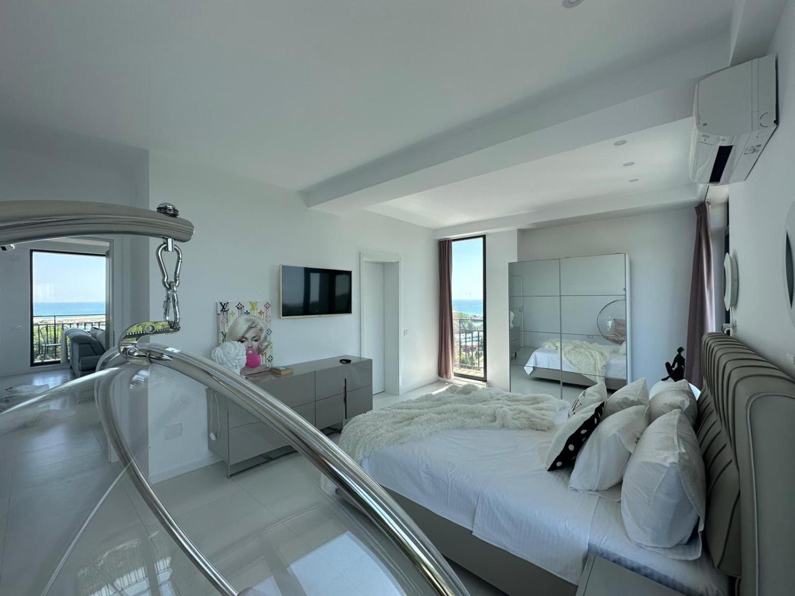 Donna Alba Seaview Penthouse, Casa Ta De Pe Plaja Apartment เนพทุน ภายนอก รูปภาพ